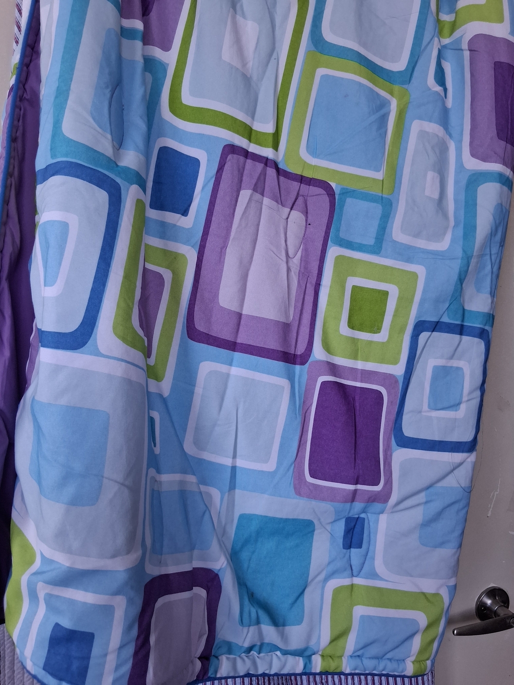 Comforter in Blue, Purple & Green Geometric Print